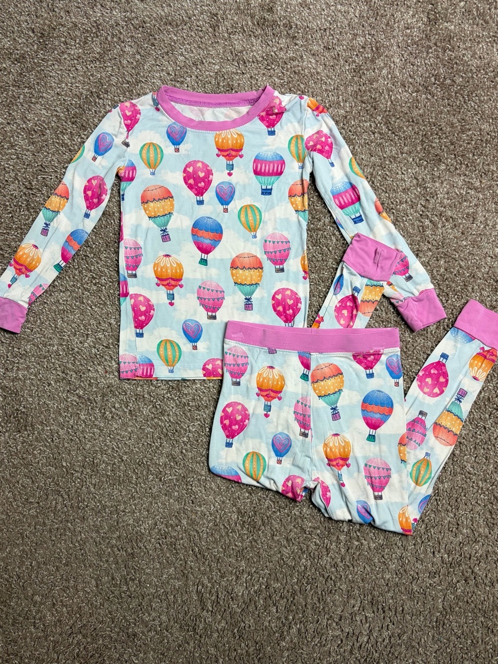 Little sleepies two piece balloon ride print pajama set Size 3T